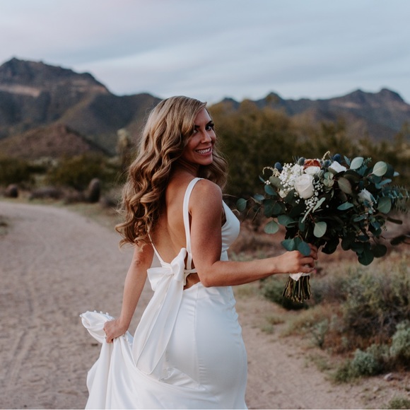 Meet your Posher, Jillian - Picture 1 of 1